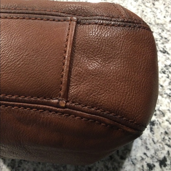 Frye Modern Ring Crossbody NWOT - Picture 3 of 6